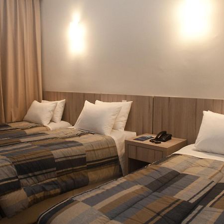 Hotel Estacao 101 - Itajaí Стая снимка